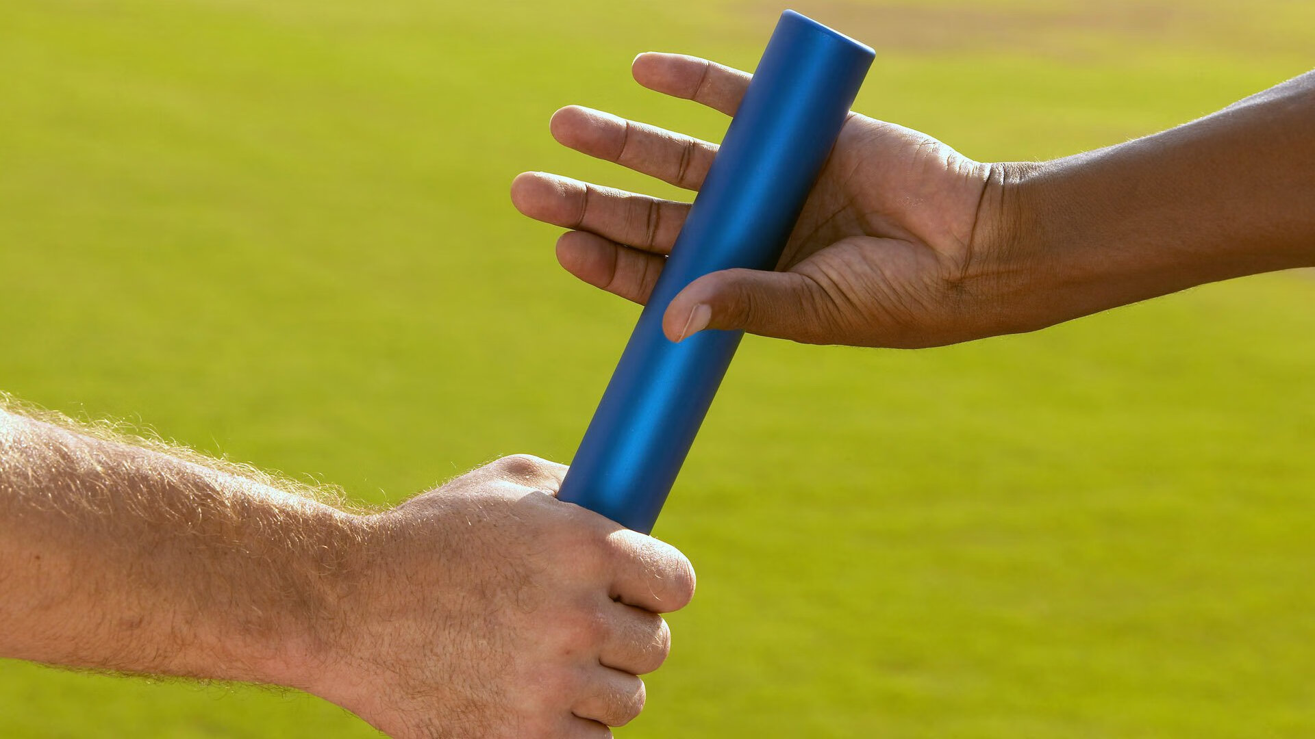 巴萨防守问题能否靠内部调整解决，巴萨后防线都有谁